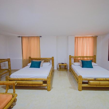 Hotel Toledo Plaza Armenia  Eksteriør billede