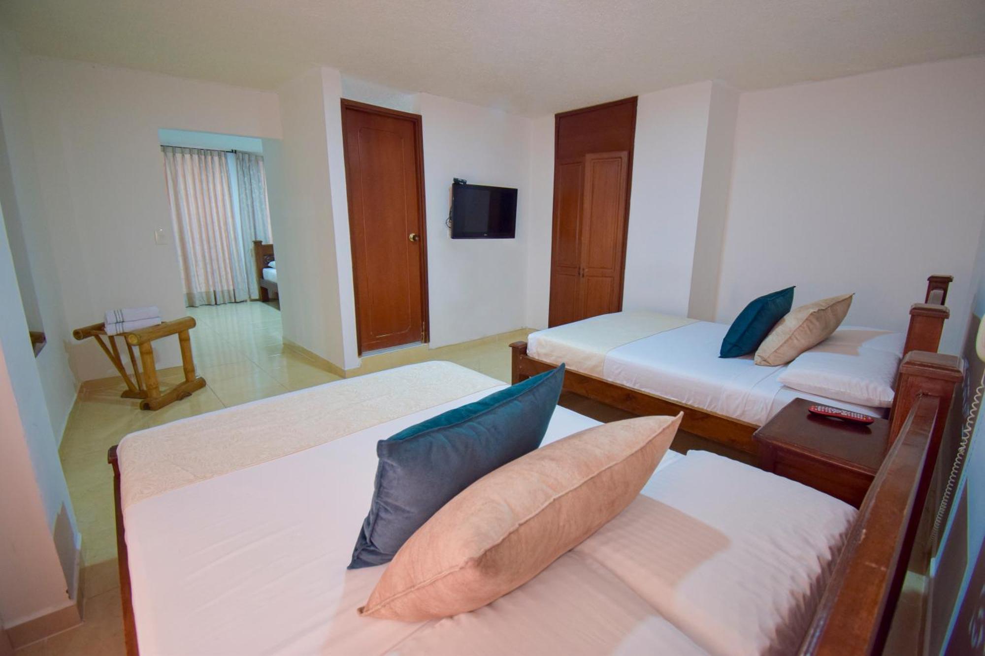 Hotel Toledo Plaza Armenia  Eksteriør billede