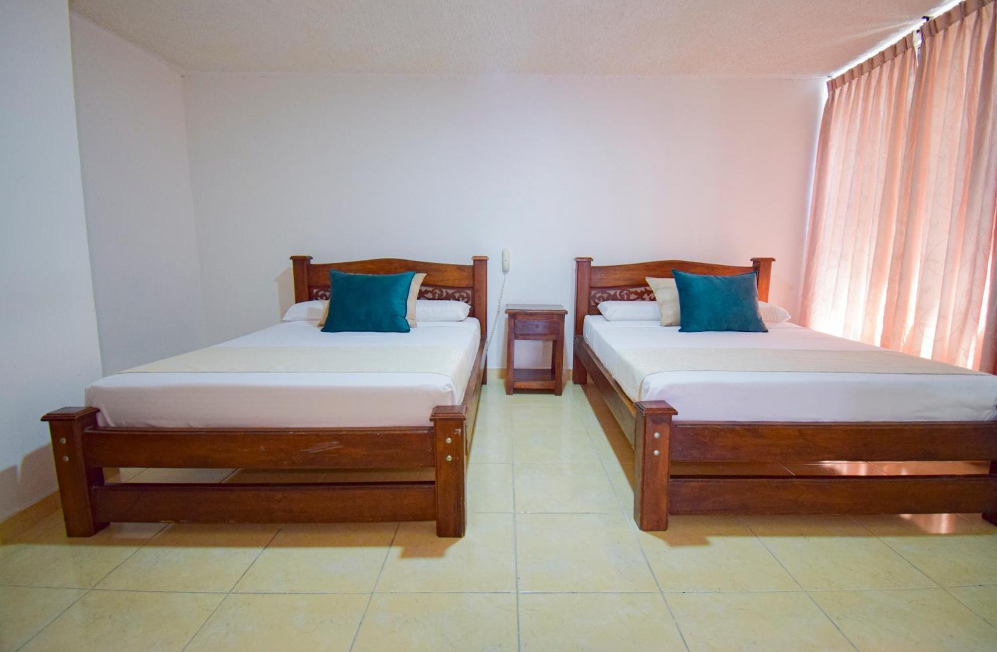 Hotel Toledo Plaza Armenia  Eksteriør billede