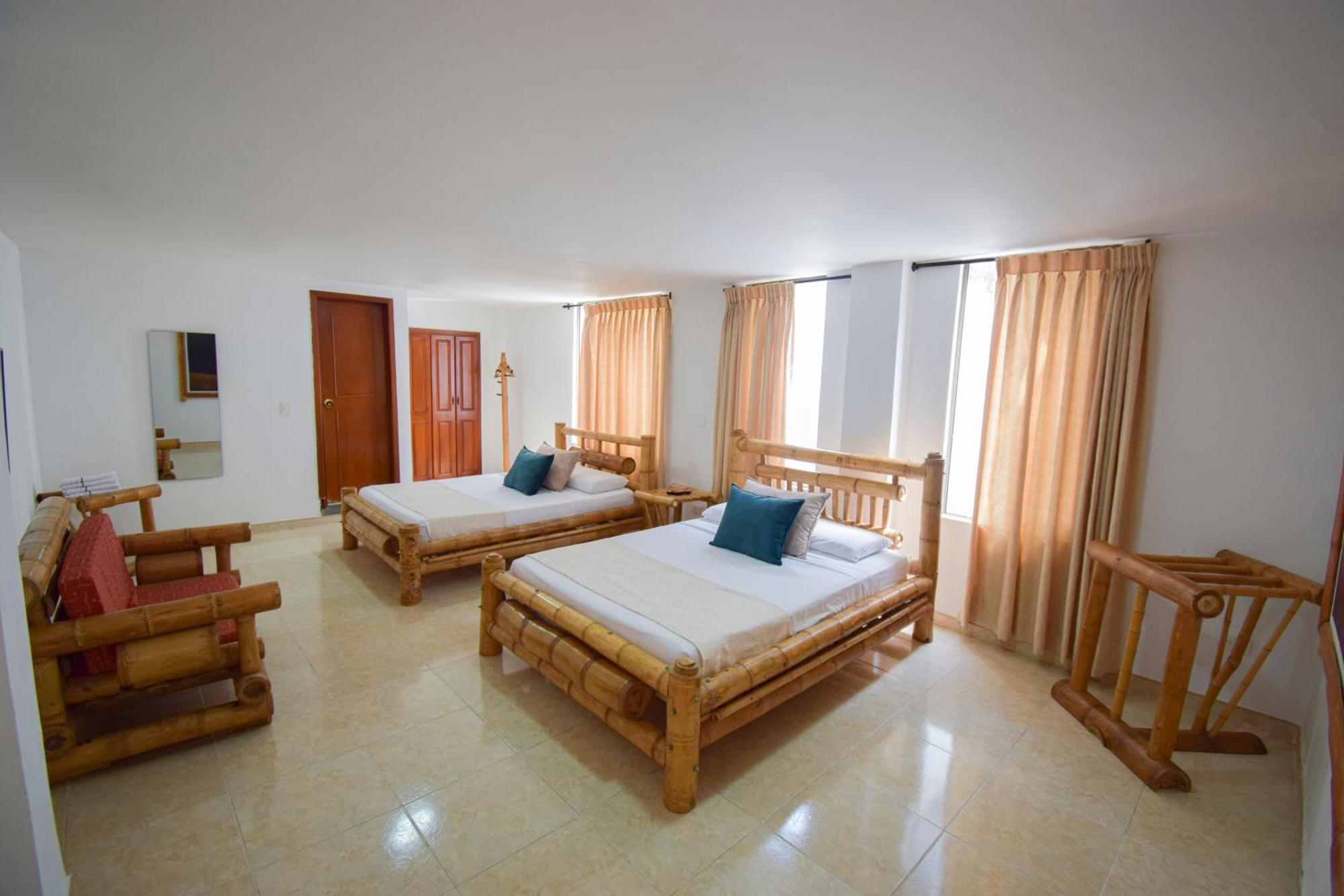 Hotel Toledo Plaza Armenia  Eksteriør billede