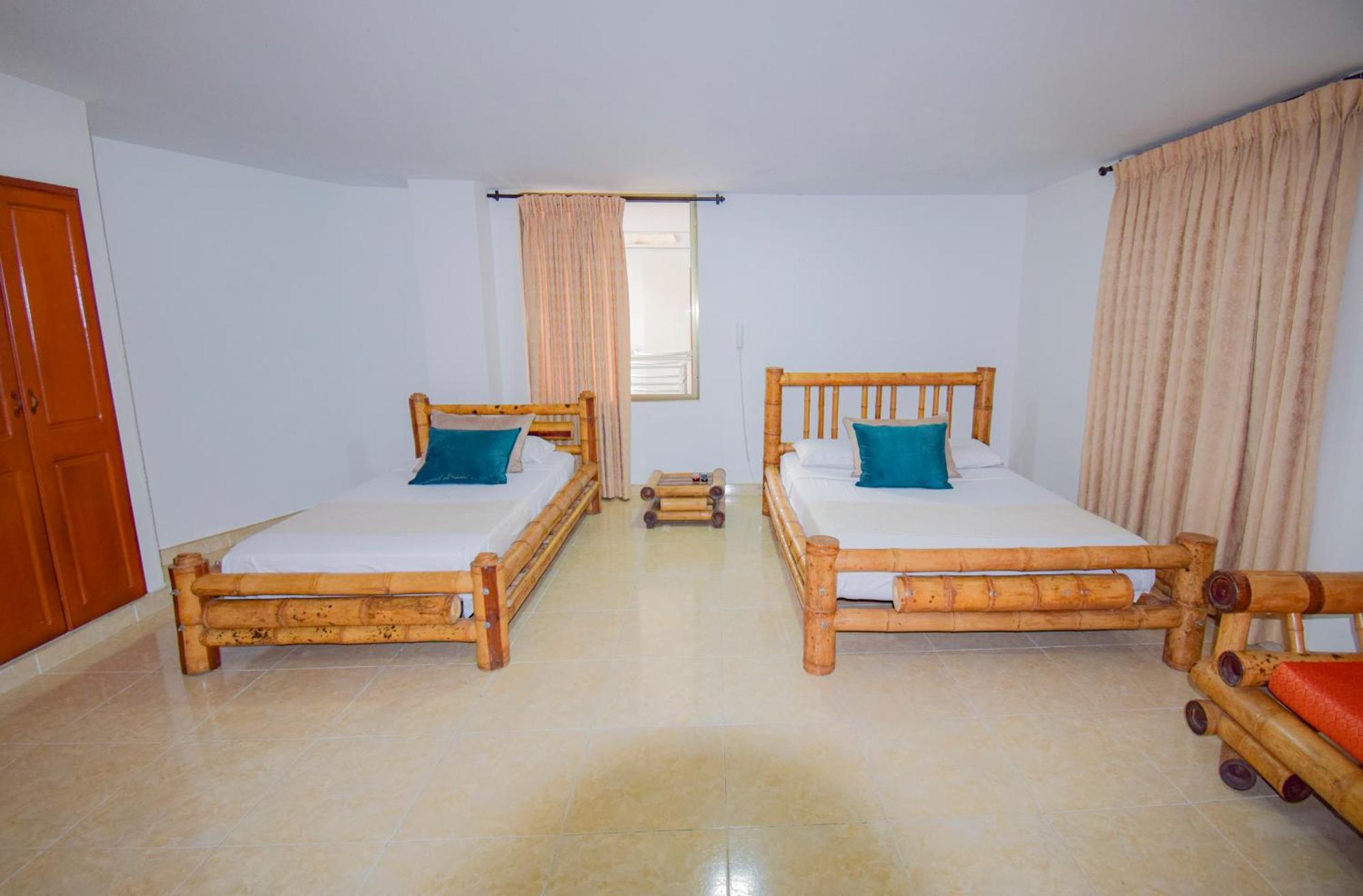 Hotel Toledo Plaza Armenia  Eksteriør billede