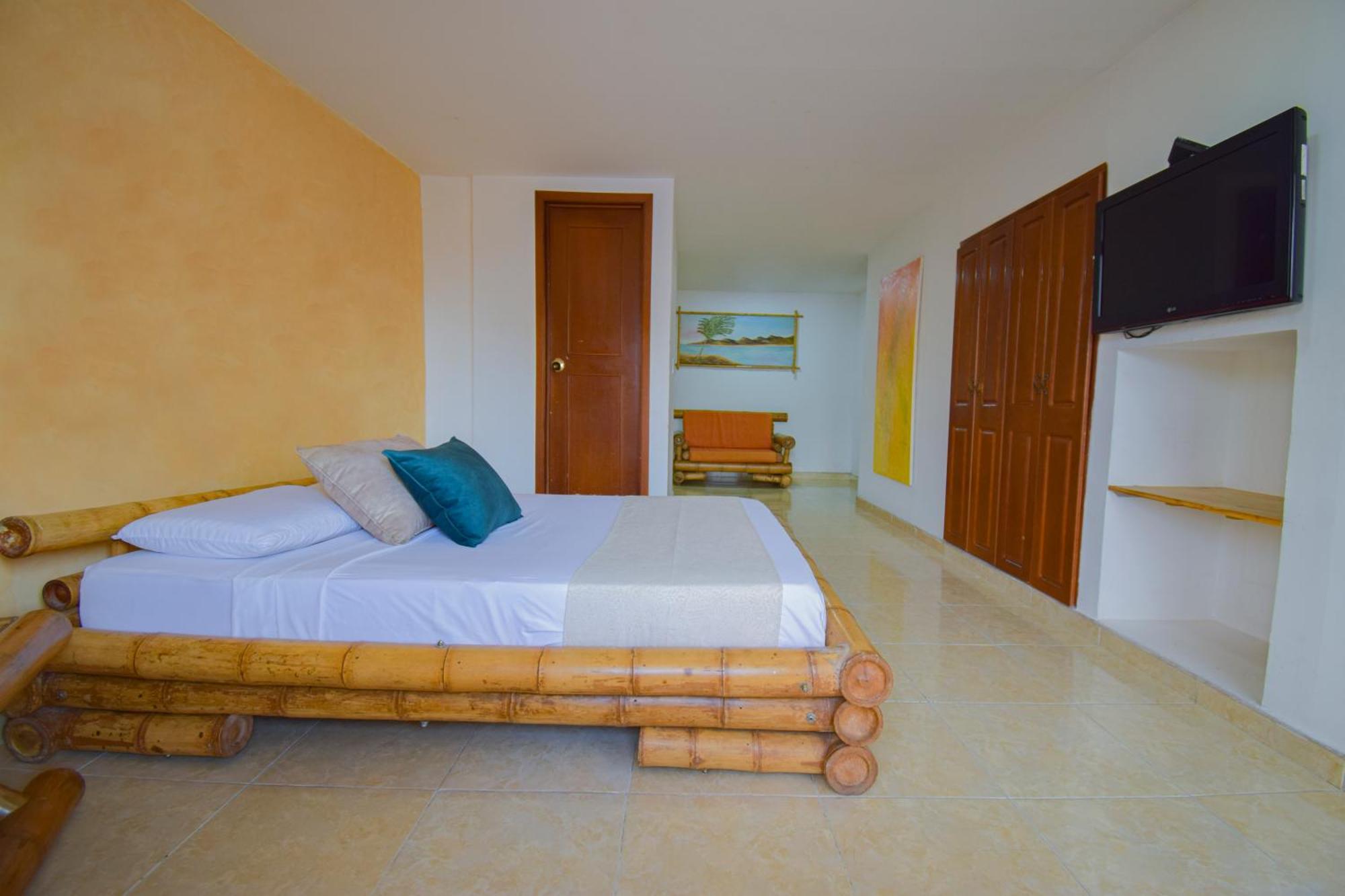 Hotel Toledo Plaza Armenia  Eksteriør billede
