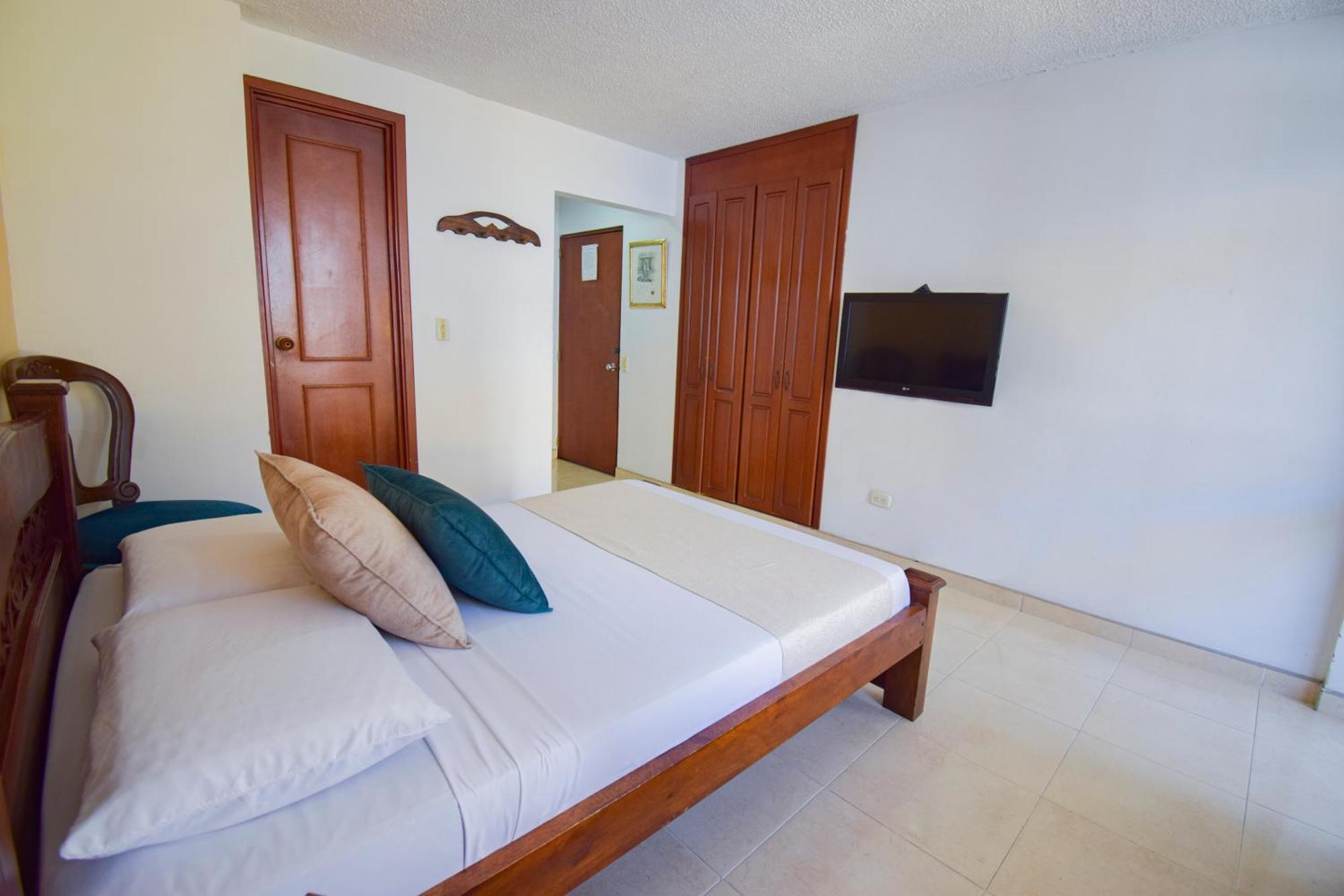 Hotel Toledo Plaza Armenia  Eksteriør billede