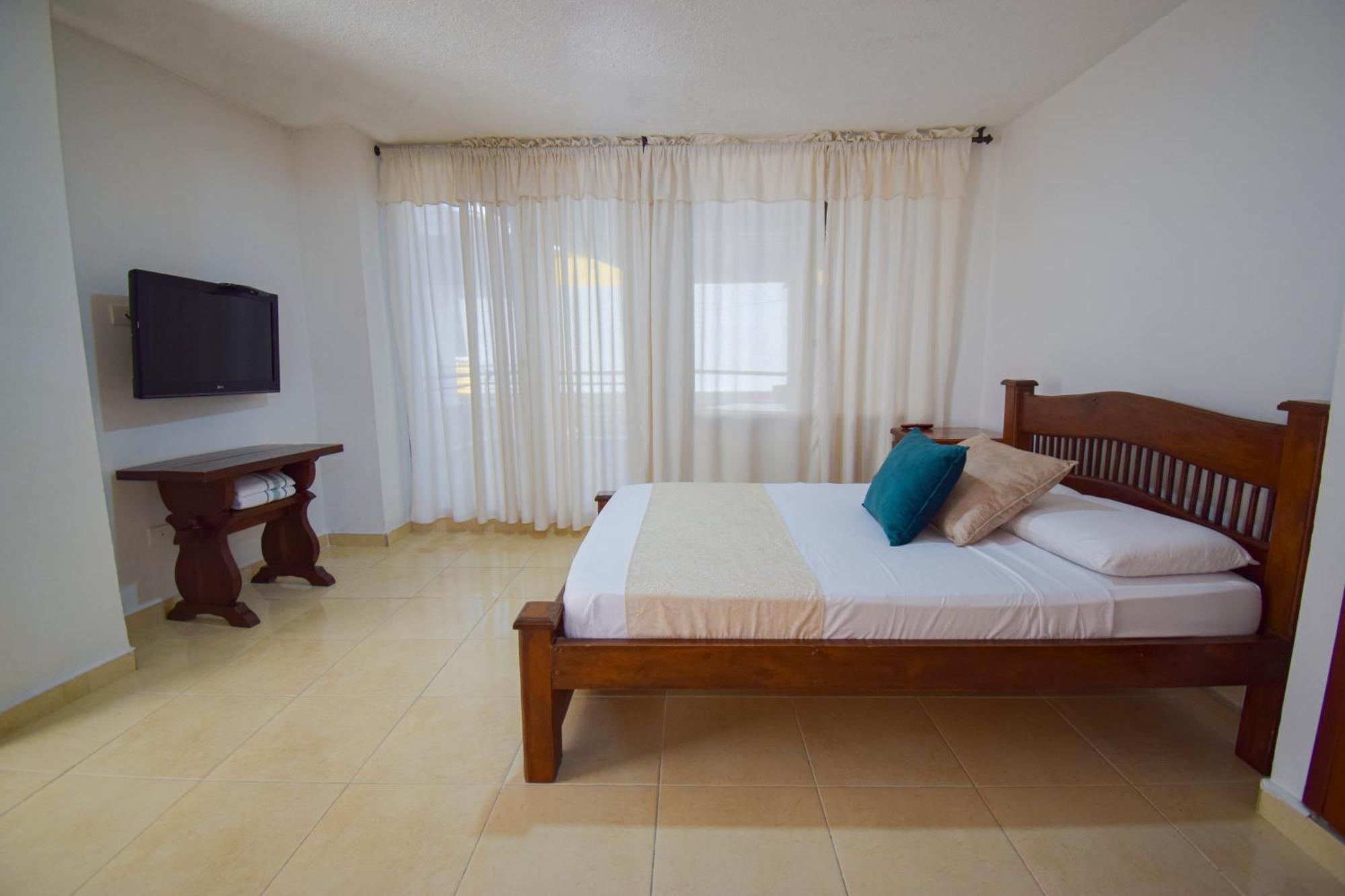 Hotel Toledo Plaza Armenia  Eksteriør billede